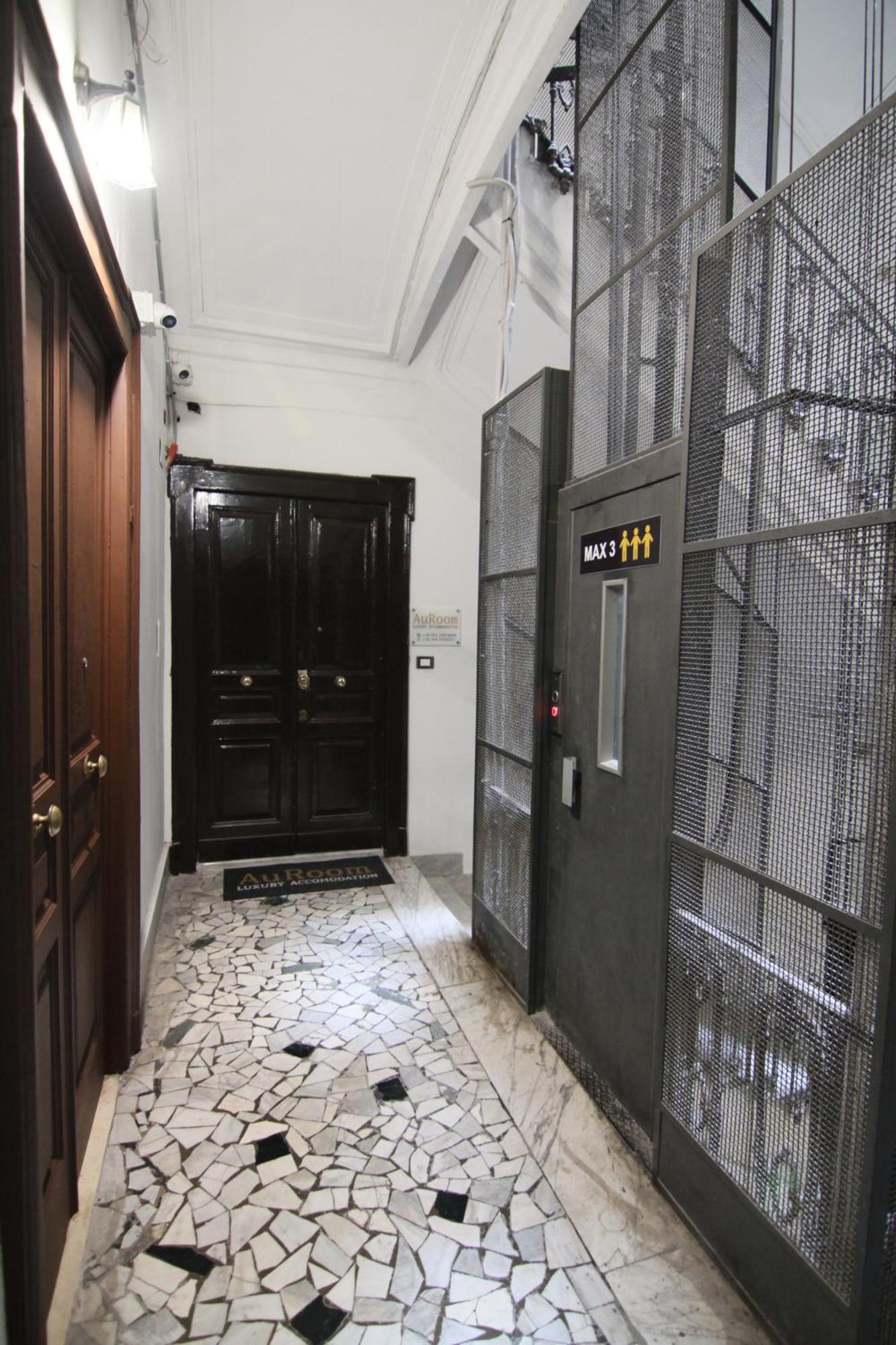 Auroom Neapol Exteriér fotografie
